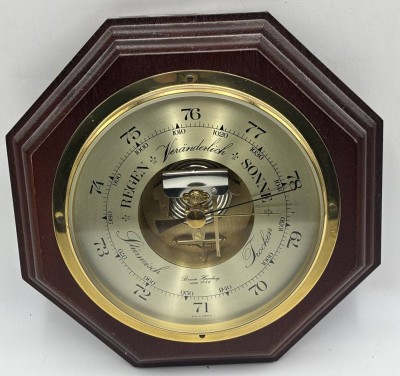 Auktion 365<br>gr. Wandbarometer, 