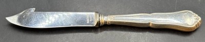 Auktion 365<br>Käsemesser mit Silbergriff, Copenhagen 1930, CFH, L-15,5 cm [1]