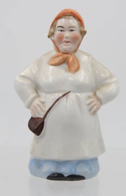 Auktion 365<br>hoher figürlicher Streuer, älter, ca. H-13cm [1]