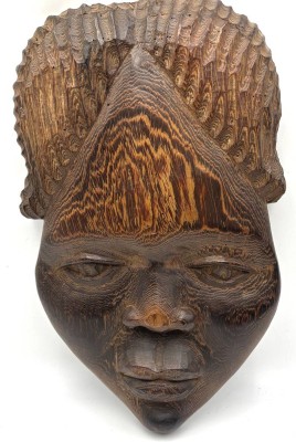 Auktion 365<br>massive afrikan. Wandmaske, 37x23 cm [1]