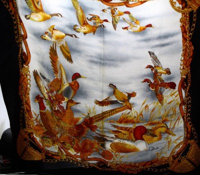 Auktion 365<br>Seide Kopftuch von Hermes-Paris, 80x80 cm [1]