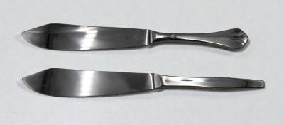 Auktion 366<br>2x div. Tortenmesser, WMF, ca. L-28cm [1]
