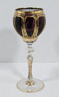 Auktion 366<br>gr. Römer,  wohl Serie Venezia, Glasmanufaktur Franz Heide, Böhmisch-Kamnitz, 1920er Jahre Scheibenfuß mit Goldrand, H-21cm [1]