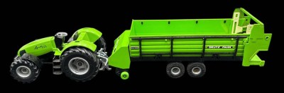 Auktion 366<br>Traktor mit Anhänger 