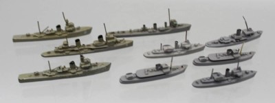 Auktion 366<br>9x Schiffsminiaturen, Wiking, älter, militär. Schiffe, 3,5 bis 6cm [1]