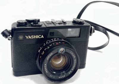 Auktion 366<br>YASHICA Electro 35 GX, mit Tasche & Gebrauchsanweisung, Funktion nicht geprüft, Alters & Gebrauchsspuren [1]