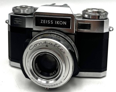 Auktion 366<br>ZEISS IKON Super B Contaflex, incl. ZEISS Objektiv Pro Tessar f=35mm, jeweils in Tasche, Gebrauchsanweisung für Kamera + Garantieschreiben, Funktion nicht geprüft, Alters & Gebrauchsspuren [1]