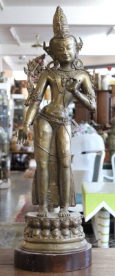 Auktion 366<br>hohe Statue der Tara, Bronze, Holzsockel, ca. H-93cm [1]