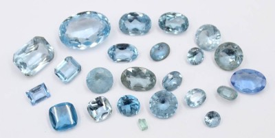 Auktion 366<br>Lot hellblaue Edelsteine, ca. 31 gr. [1]