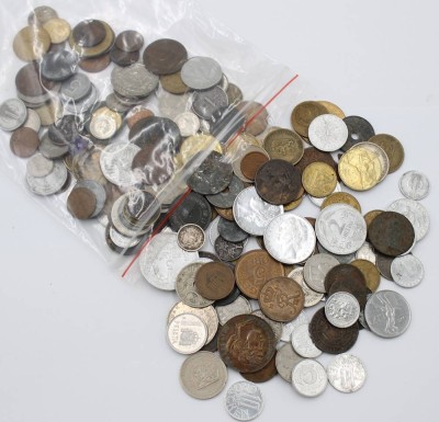 Auktion 366<br>Konvolut div. Kleinmünzen, Alle Welt einige älter, zus. ca. 550gr. [1]
