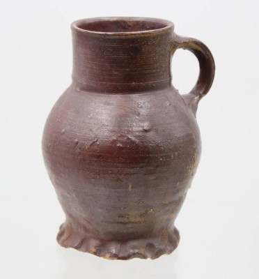 Auktion 366<br>Krug, wohl Ausgrabung, innne Zettel mit Notiz 