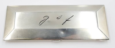 Auktion 366<br>Silber-Etui, Brille?, älter, Front mit Monogramm, 221,5gr., div. Druckstellen, ca. 16 x 63,5cm [1]