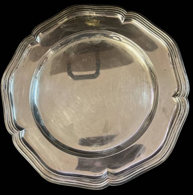 Auktion 366<br>Silberteller -830-, Kopenhagen, Rückseite Gravur Sportpreis für Hochsprung in dänisch, 1,75 m 1920,  D-24 cm, 376 gr. [1]