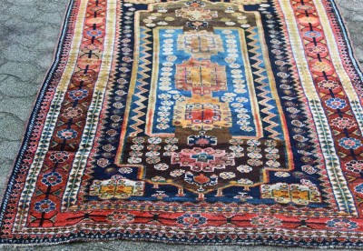 Auktion 366<br>antiker dünner Orientteppich, 220x140 cm, Altersspuren [1]