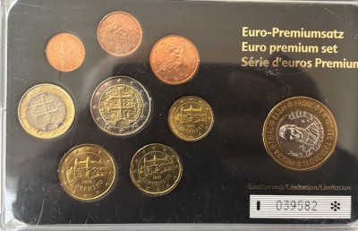 Auktion 366<br>Euro Münzsatz 2009 in Kasten, Slowenien [1]