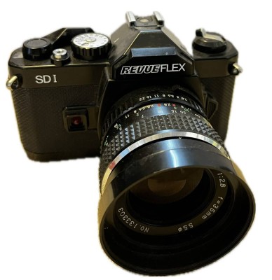 Auktion 366<br>REVUE FLEX SD1 Kamera, f=35mm Objektiv, Funktion nicht geprüft, Alters & Gebrauchsspuren [1]