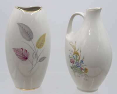 Auktion 366<br>2x Vasen, 50er Jahre, 1x Winterling, ca. H-19,5cm [1]