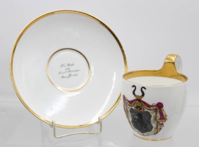 Auktion 366<br>Stundentika Tasse mit U.T., jug. Corps Boroussia Bonn, Behr, F. v., 1854, Tasse ca. H-11cm [1]