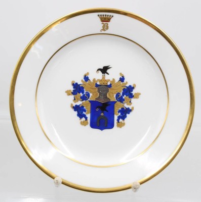 Auktion 366<br>Studentika-Wappenteller, jug. Corps Boroussia Bonn, Buyno, Joseph v., 1855, D-20cm [1]