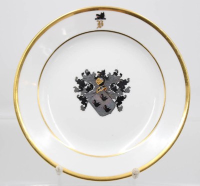 Auktion 366<br>Studentika-Wappenteller, jug. Corps Boroussia Bonn, Barton, Ch. v., 1855, D-20cm [1]