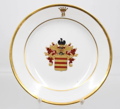 Auktion 366<br>Studentika-Wappenteller, jug. Corps Boroussia Bonn, Bernar, G., 1855, D-20cm [1]