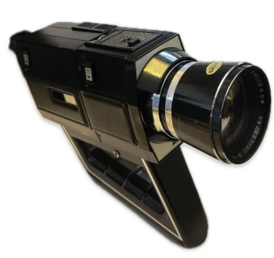 Auktion 366<br>REVUE S8 DELUXE Filmkamera, inkl. REVUE Objektiv, Funktion nicht geprüft, Alters & Gebrauchspuren [1]