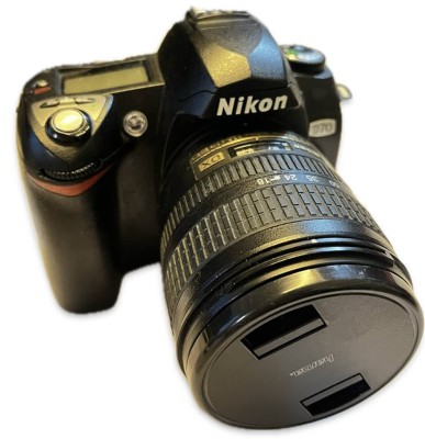 Auktion 366<br>NIKON D70 Kamera, inkl. 2x Objektiv, mit div. Zubehör, in original Karton, mit div. Bedienungsanleitungen, Funktion nicht geprüft, Alters & Gebrauchsspuren [1]