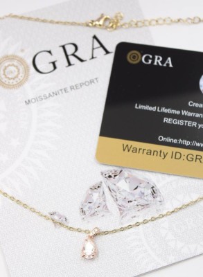 Auktion 366<br>vergoldete Kette mit kl. Silber-Anhänger dieser roséfarben, mit ca. 1ct Moissanite, Anhänger ca. ca. L-1cm, Zertifikat anbei [1]