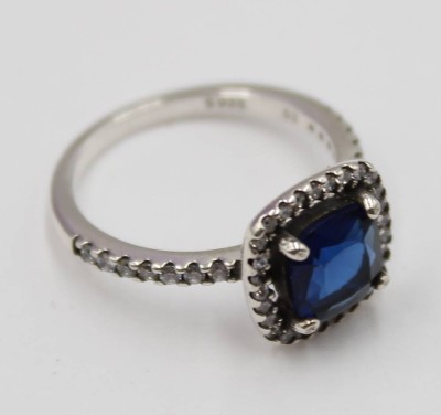 Auktion 366<br>925er Silber-Ring mit blauen Stein, 1,9gr., RG 52 [1]