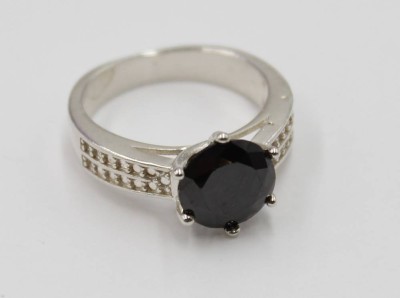 Auktion 366<br>925er Silber-Ring mit 3ct Moissanite, 4,3gr., RG 53/54 [1]