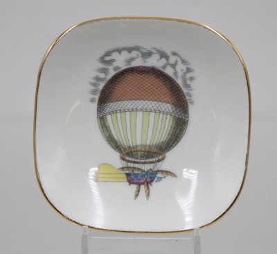 Auktion 366<br>kl. Schale, R.Ginori, verso ALITALIA, ca. 9 x 9cm [1]