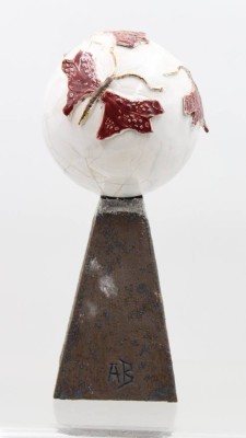 Auktion 366<br>Kunstobjekt, Steinzeug, monogrammiert 