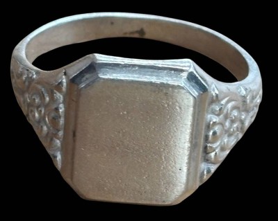 Auktion 366<br>Silber-Herrenring-835-, leere Gravurplatte,  RG 67, 5,7 gr [1]