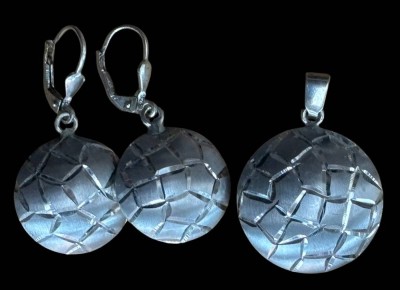 Auktion 366<br>Set-Anhänger, Paar Ohrhänger, Silber-925- Fussballform, zus. 9,5 gr. [1]