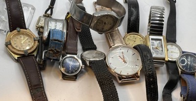 Auktion 366<br>10x Quartz DAU, anbei 1nechan.DAU, div. Marken, nicht geprüft [1]