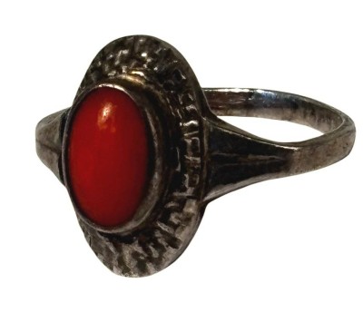 Auktion 366<br>Silberring-935- mit Koralle,  RG 51, 1,8 gr [1]