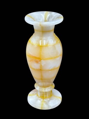 Auktion 367<br>Onyx Vase, gelblich, H-20 cm [1]