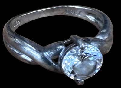 Auktion 367<br>Silberring mit klaren Stein, RG 52, 3,3 gr. [1]