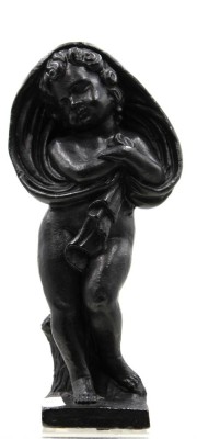 Auktion 367<br>Eisenfigur, Knabe in Decke gehüllt, geschwärzt, ca. H-31,5cm [1]
