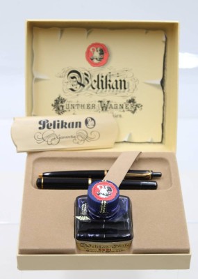 Auktion 367<br>Füllfederhalter und Kugelschreiber, Pelikan, Günther Wagner, mit Tinte in original Karton, leichte Gebrauchsspuren [1]
