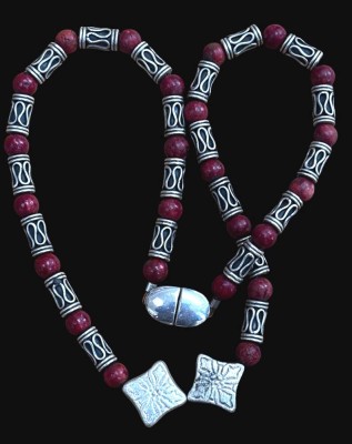 Auktion 367<br>Silbercollier-925- mit rote (Koralle?) Kugeln, L-42 cm, 41 gr. [1]