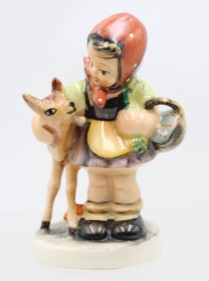 Auktion 367<br>Mädchen mit Reh von Friedel Bavaria, bemalt, ca. H-13,8cm [1]