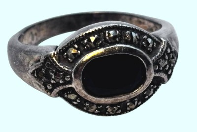 Auktion 367<br>Silberring-925-, schwarzer Lagenstein mit Markasiten, RG 55, 4,7 gr [1]