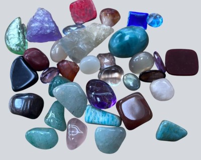 Auktion 367<br>ca. 32 div. Schmucksteine [1]