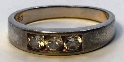 Auktion 367<br>Silberring-925- mit 3 klaren Steinen, RG 60, 4 gr. [1]