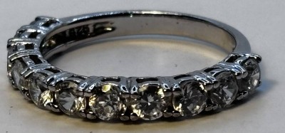 Auktion 367<br>Silberring-925- mit 10 klaren Steinen, RG 60, 3,3 gr [1]