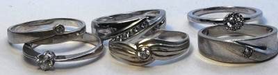 Auktion 367<br>6 Silberringe-925- mit klaren Steinen, zus. 13 gr. [1]