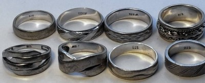 Auktion 367<br>8x div Silberringe ohne Steine, zus. ca. 42 gr [1]