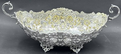 Auktion 367<br>grosse ovale Silberschale-800-, Durchbruchrand mit Blumenmuster, H-11 cm, L-38 cm, 17 cm, 639 gr. [1]
