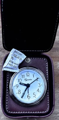 Auktion 367<br>Cyprea Reisewecker, neu in OVP, Ledergehäuse? [1]